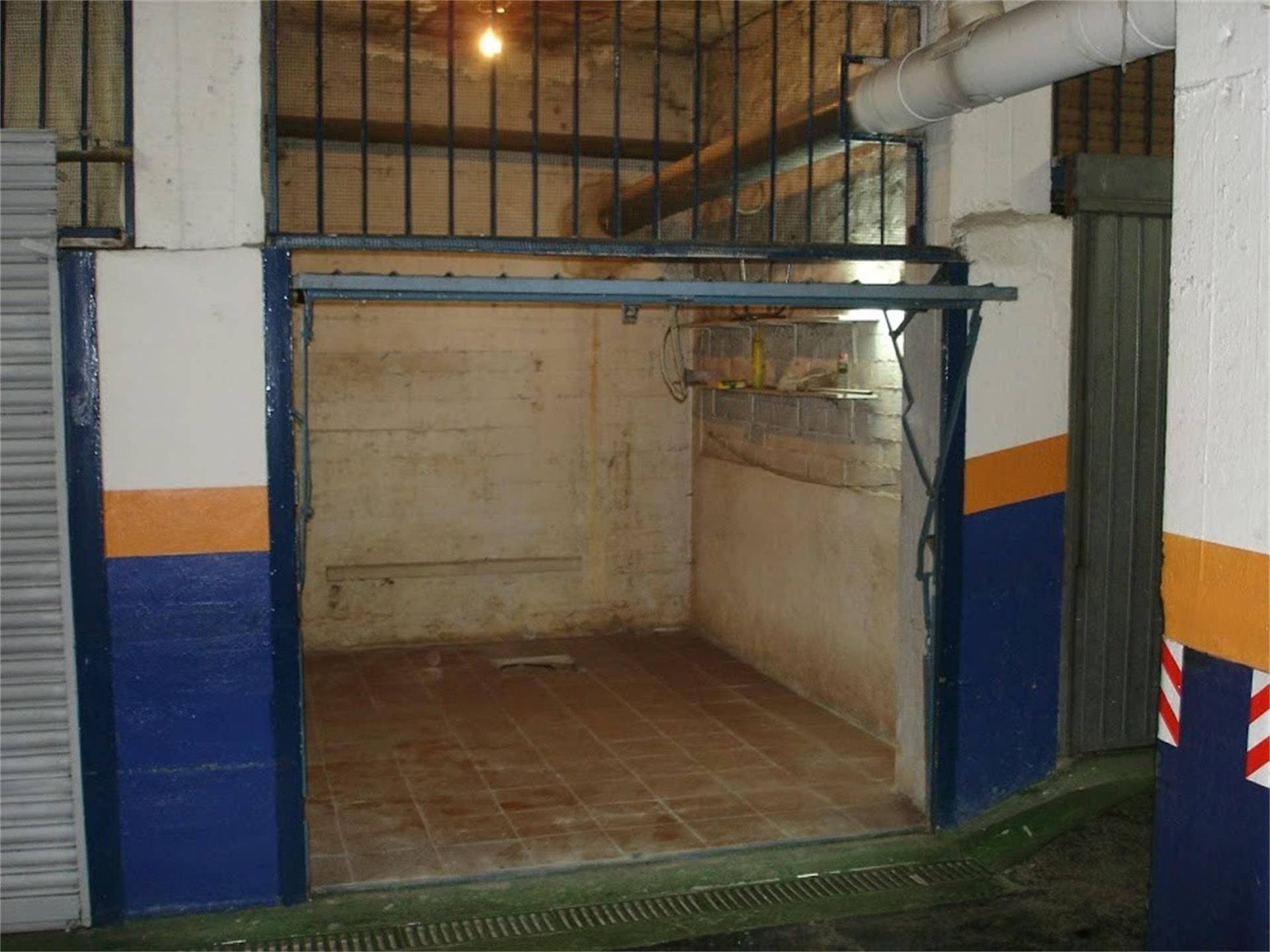 Garage for sale in Bilbao 