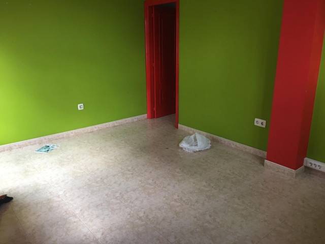 Local comercial en Venta en Avenida Fontaldeiro en Bertamirans