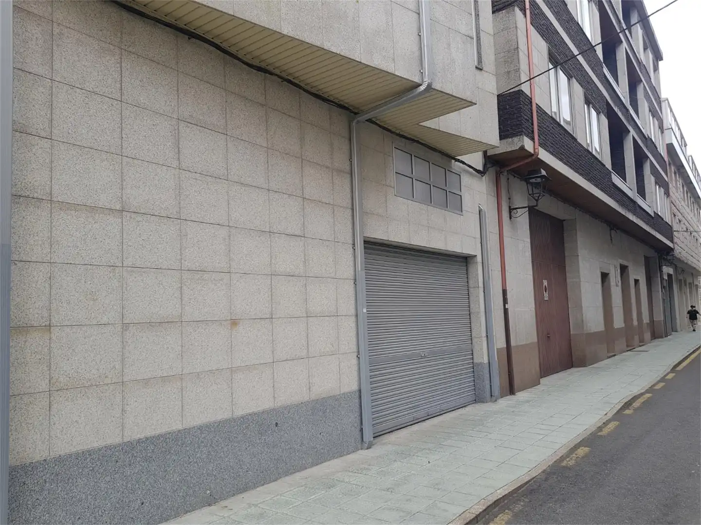 Vista exterior de Nau industrial de lloguer en Xinzo de Limia amb Calefacció