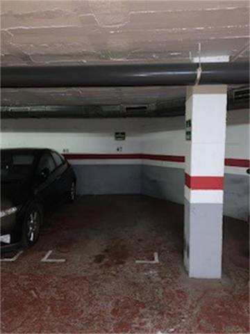 Garaje en Venta en Passeig de la Rambleta, 15 en Sant Adriá Nord