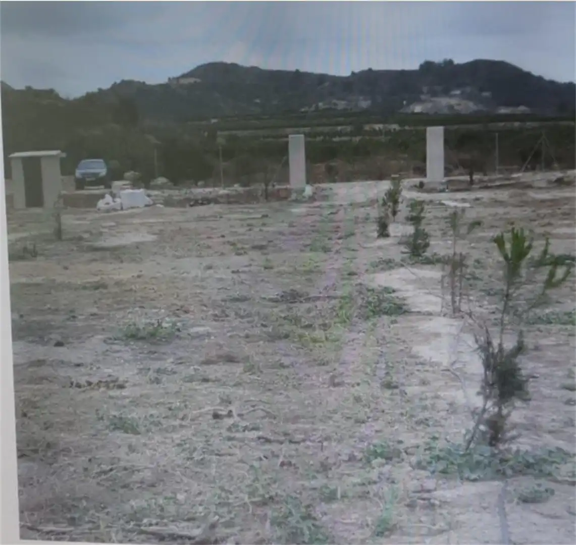 Terreno en venta en Camino del Espartal, Albatera Terreno en venta en Albatera