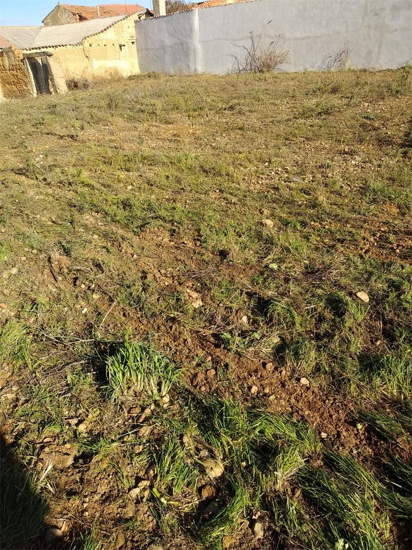 Außenansicht von Grundstücke zum verkauf in Palacios de la Valduerna