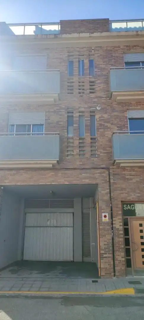 Exterior view of Garage for rent in Villanueva de Gállego