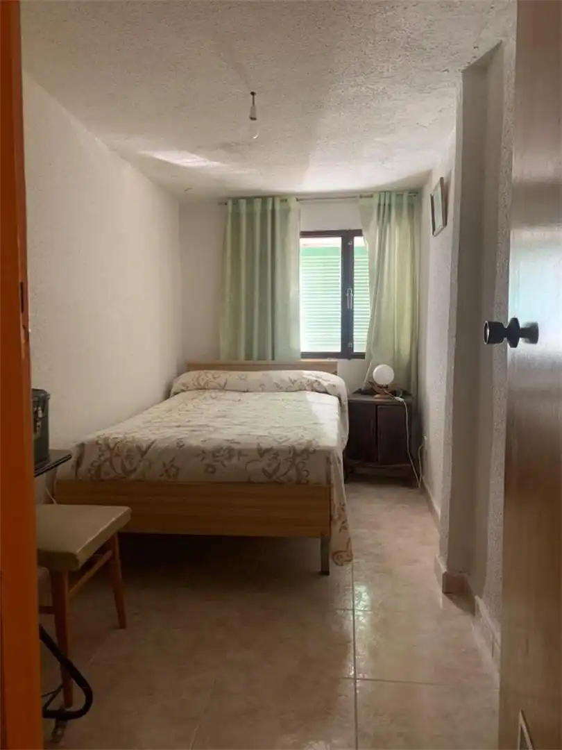 Detached homes for sale in Calle Enmedio, Iniéstola Bedroom of Detached homes for sale in Iniéstola with Furnished