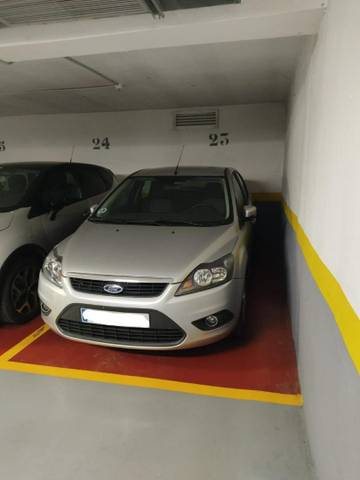 Garaje en Venta en Calle de Seseña, 38 en Aluche