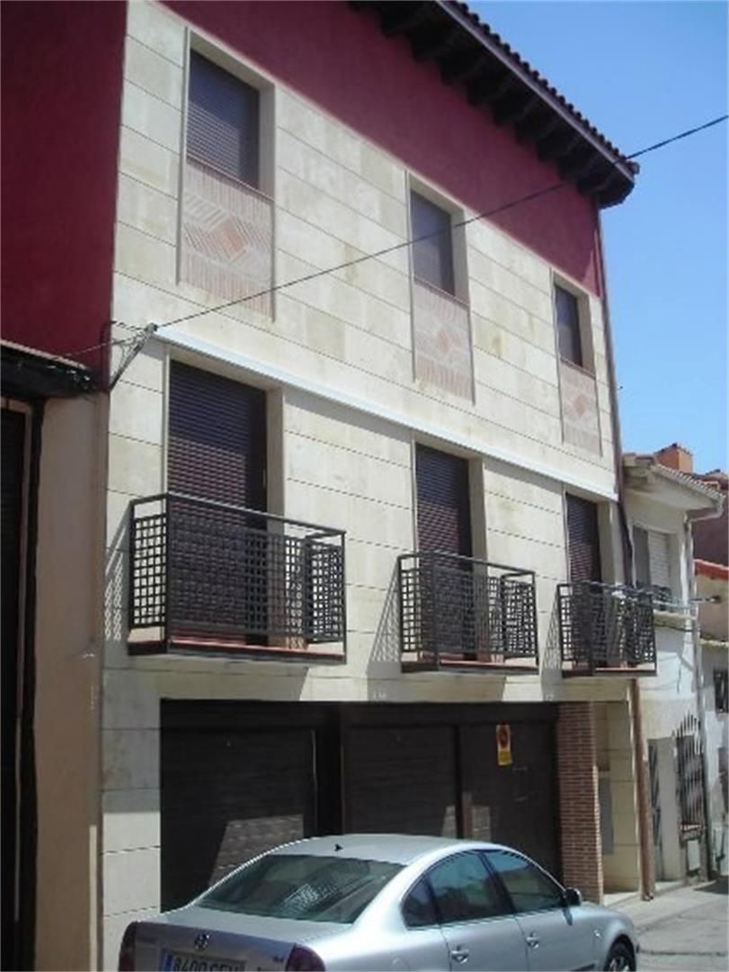 Apartment for sale in Street Melchor de Liñán, 11, Torrelaguna