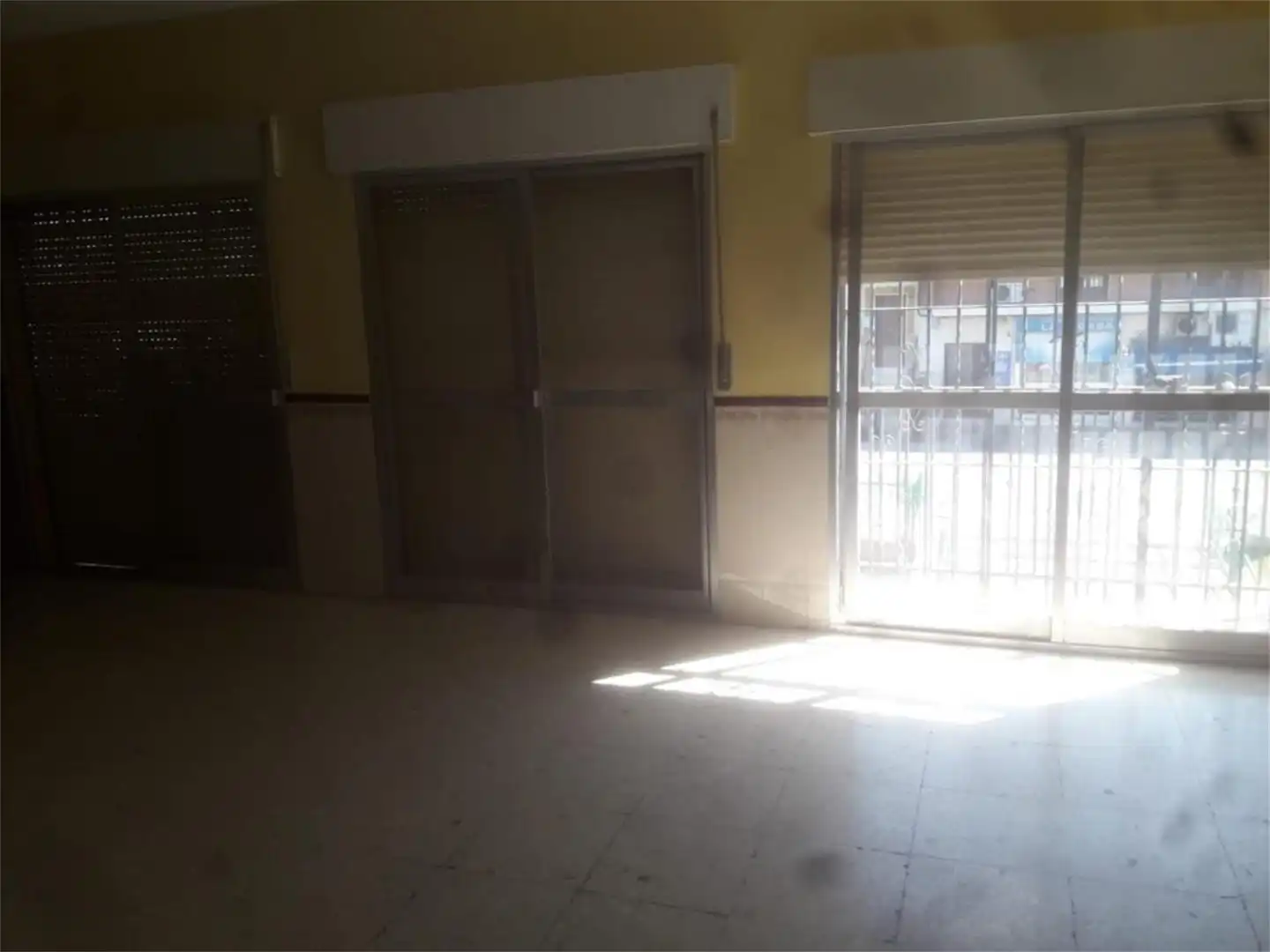 Oficina de alquiler en Avenida de Andrés Molina Moles, 10, La Algaba Oficina de alquiler en La Algaba