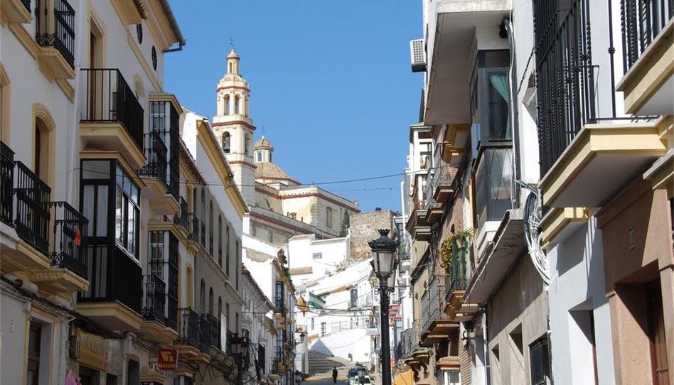 Piso en venta en Calle Llana, Olvera, Cádiz - imagen 1 Foto 1 de Piso en venta en Calle Llana, Olvera, Cádiz