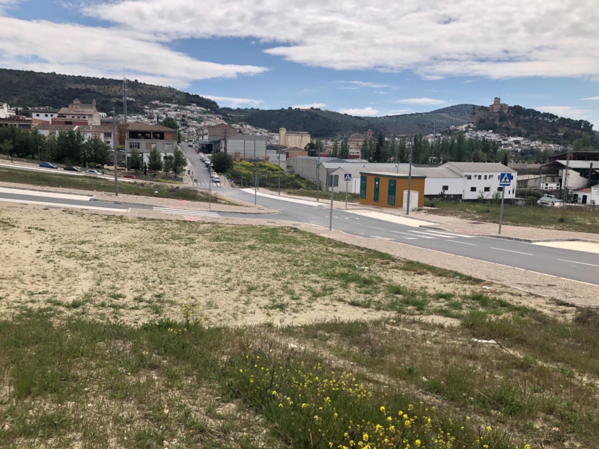 Vista exterior de Terreno en venta en Montefrío