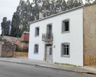 Vista exterior de Finca rústica en venda en Mañón amb Balcó