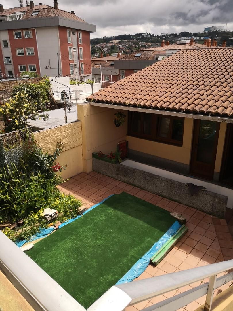 Exterior view of Flat for sale in Vigo   with Parquet flooring, Terrace and Storage room