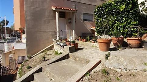 Casa adosada en venta en Avenida África, Muelle, Ceuta - imagen 2 Foto 2 de Casa adosada en venta en Avenida África, Muelle, Ceuta