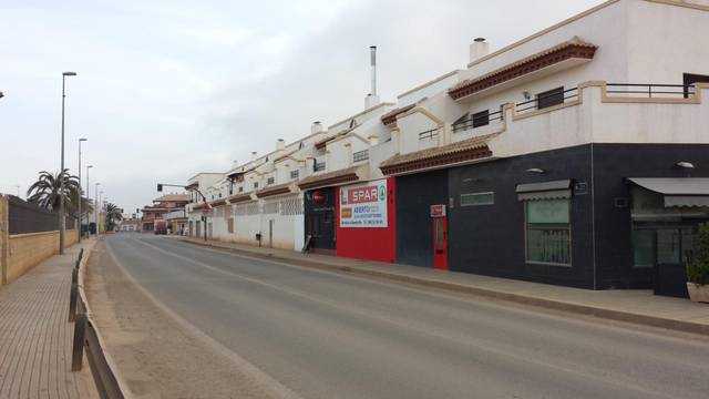 Local comercial en Alquiler en Calle Marques de la Ensenada en La Puebla