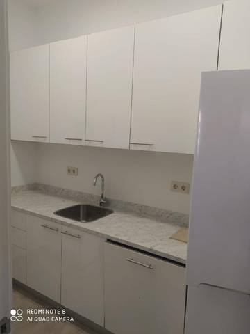 Local comercial en Venta en Calle Briviesca, 30 en Villa Pilar