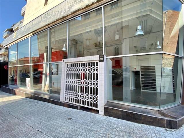 Local comercial en Alquiler en Carrer Bruc, 37 en Valldaura - Carretera de Cardona