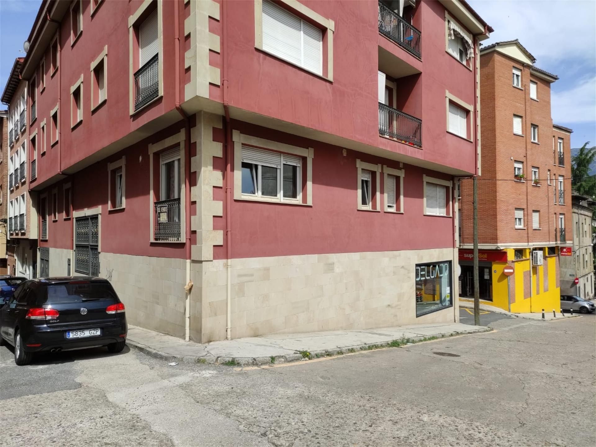 Exterior view of Flat for sale in Arenas de San Pedro  with Heating, Parquet flooring and Furnished