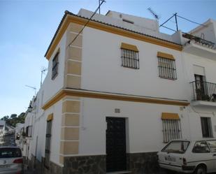 Vista exterior de Casa adosada en venda en Algar amb Terrassa