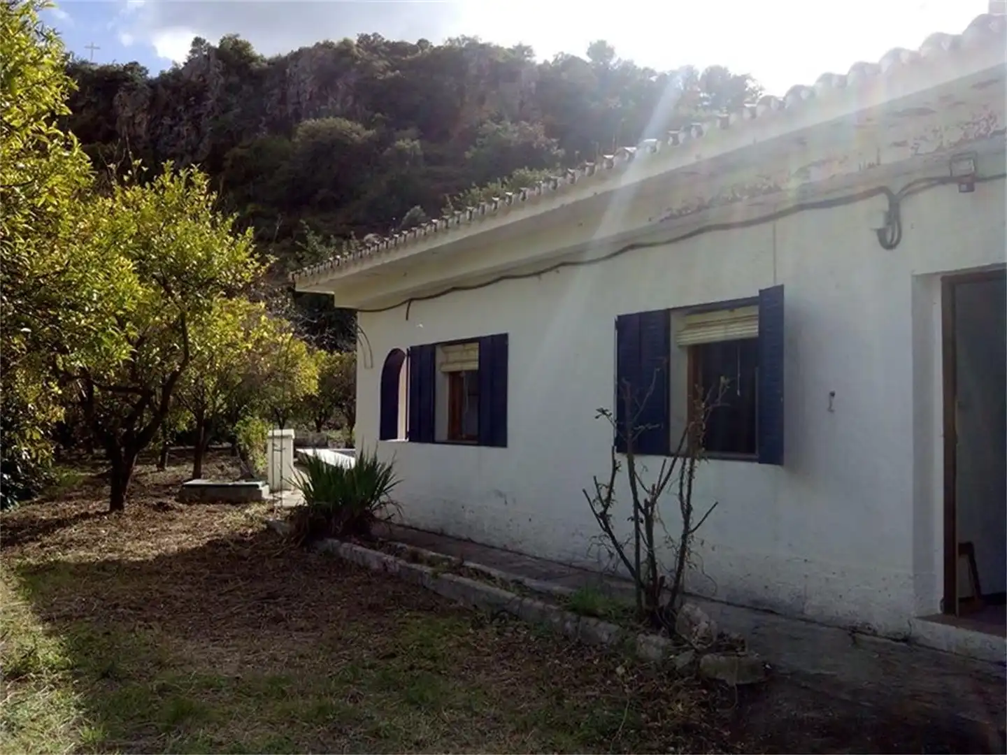 Casa o xalet en venda a Carretera A-366, 50, Alozaina Vista exterior de Casa o xalet en venda en Alozaina amb Terrassa i Piscina