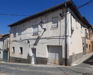 Vista exterior de Casa adosada en venda en Almazán