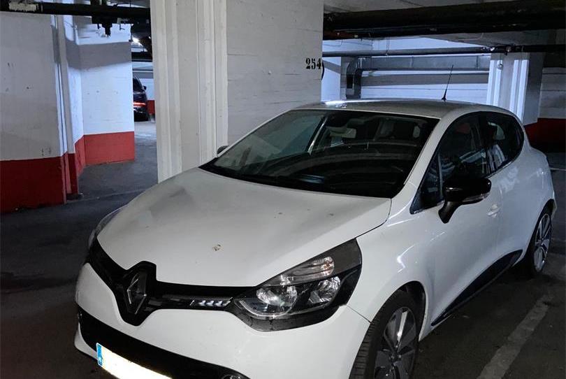 Photo 1 of Garage to rent in Calle de Santa Cruz de Marcenado, 2, Universidad - Malasaña, Madrid