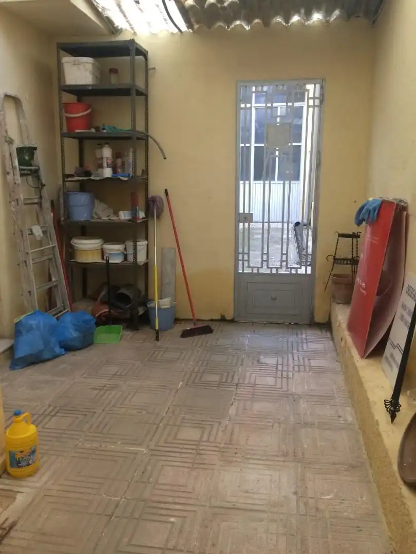 Commercial properties for sale in Villanueva de la Reina  with Air Conditioner and Heating