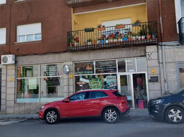 Local comercial en Alquiler en Calle del Doctor Pedro Cifuentes, 3 en Sotillo de la Adrada