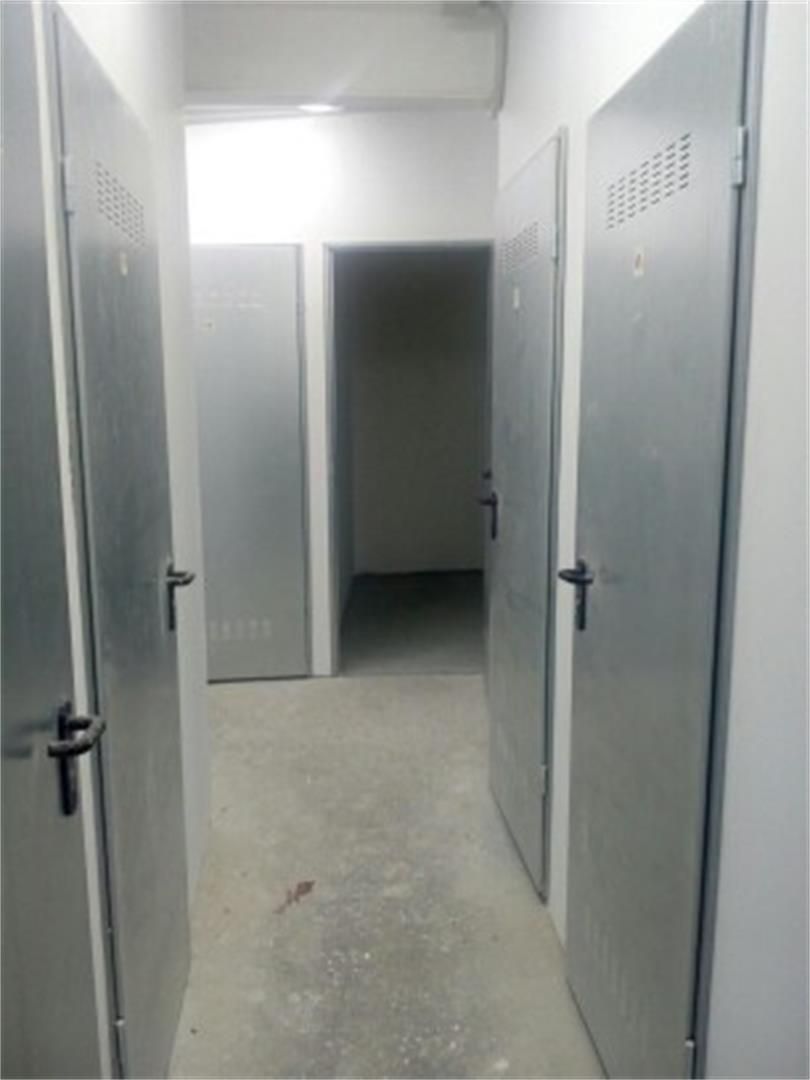 Box room to rent in  Madrid Capital