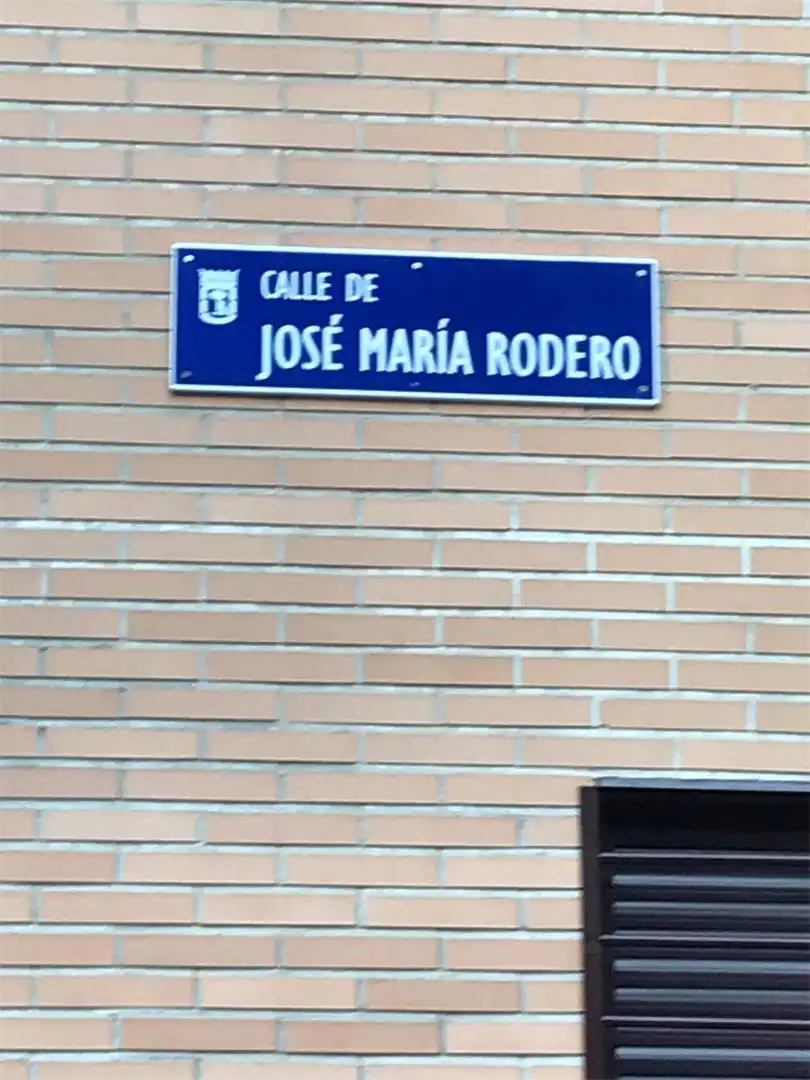 Exterior view of Garage for sale in Madrid