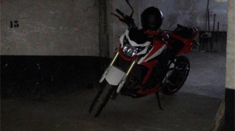 Foto 3 de Garaje de alquiler en Travesía Bullón, 6, Las Viñas, Santurtzi