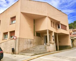 Vista exterior de Casa o xalet en venda en Capellades amb Terrassa, Piscina i Balcó