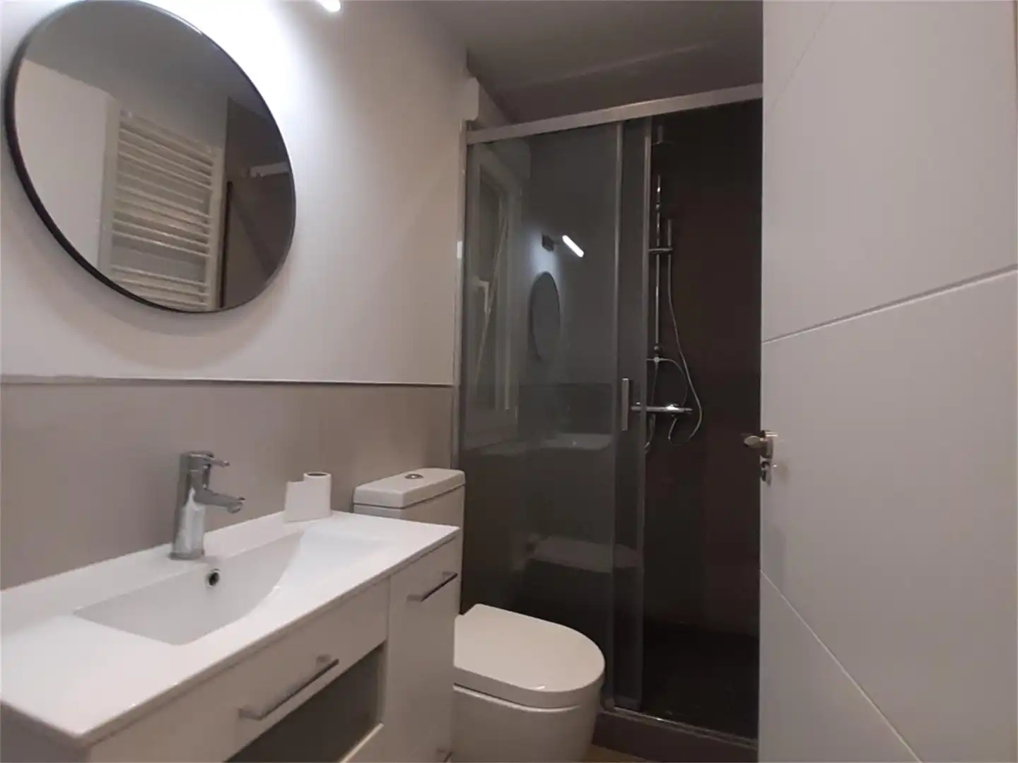 Office for sale in Calle de Cartagena, 45, Guindalera Bathroom of Office for sale in Madrid