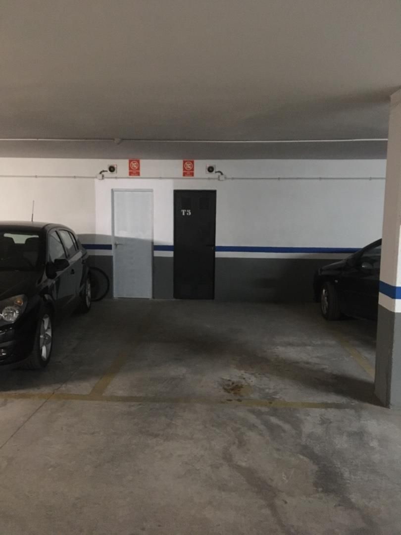 Aparcament de Garatge en venda en La Pobla de Farnals