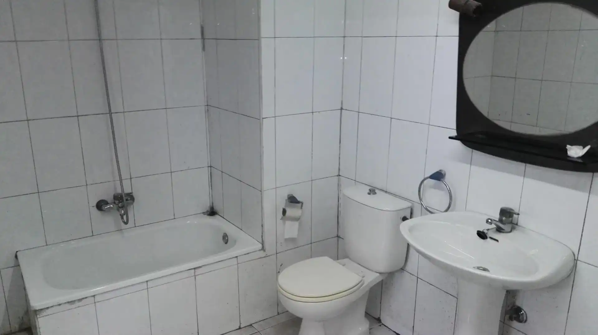 Commercial properties for rent in Calle de San Melchor García Sampedro, 70, San Lázaro - Otero - Villafría Commercial properties for rent in Calle de San Melchor García Sampedro, 70, San Lázaro - Otero - Villafría