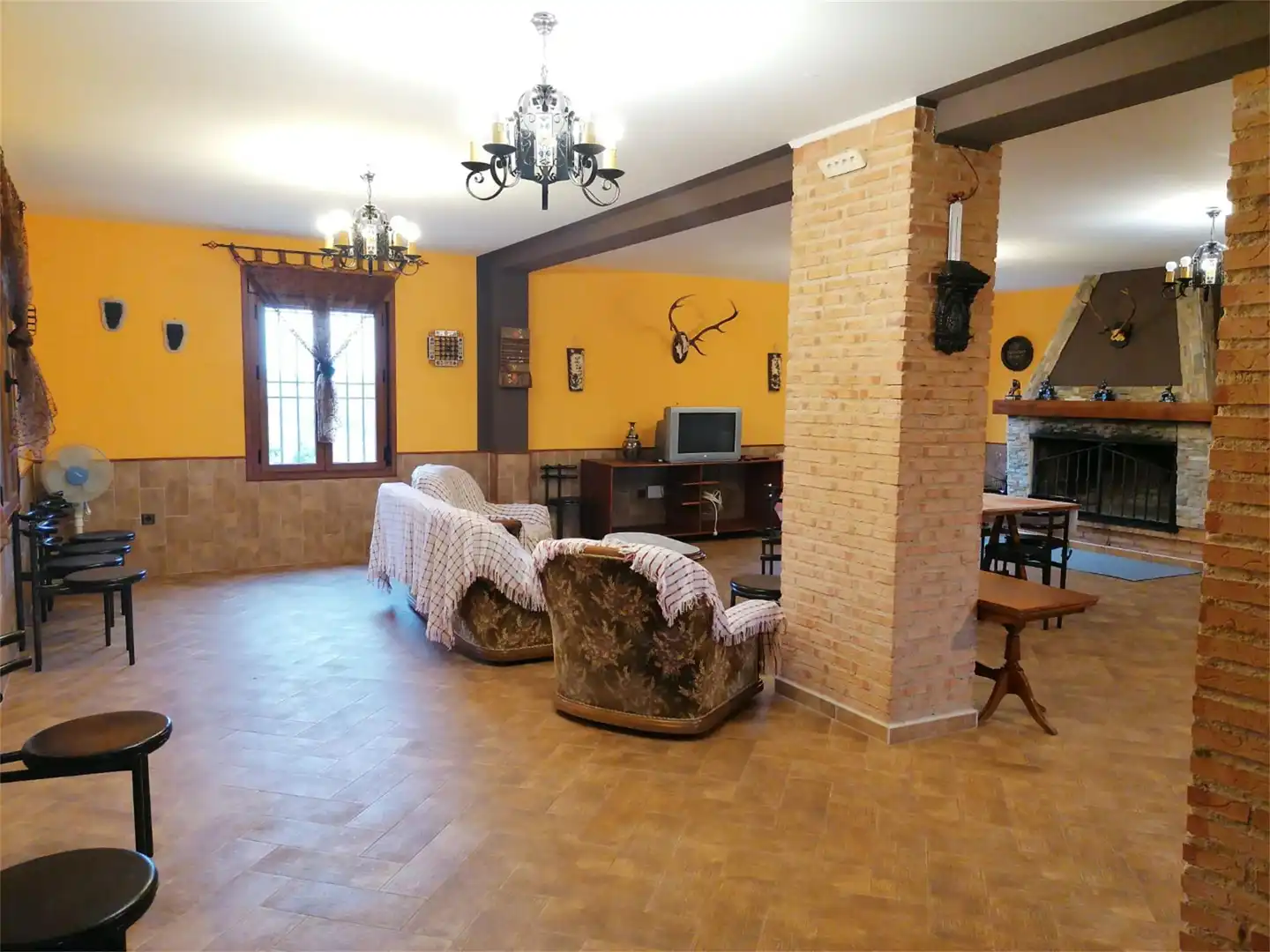 Sala de estar de Casa o chalet en venta en La Solana   con Aire acondicionado, Terraza y Piscina