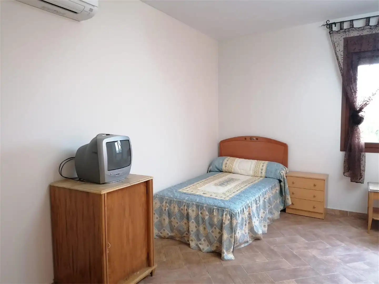 Habitación de Casa o chalet en venta en La Solana   con Aire acondicionado, Terraza y Piscina