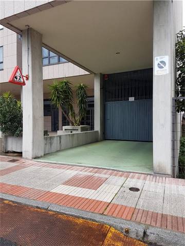 Garaje en Venta en Calle Mendaña de Neyra en Someso - Matogrande