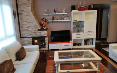 Enorme oferta de Pisos en venta con terraza en FEVE Sodupe, Bizkaia |  fotocasa