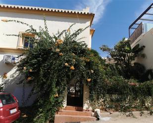 Jardí de Casa o xalet en venda en Rincón de la Victoria amb Aire condicionat, Terrassa i Balcó