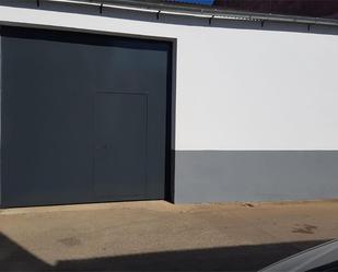 Exterior view of Garage to rent in Azuaga