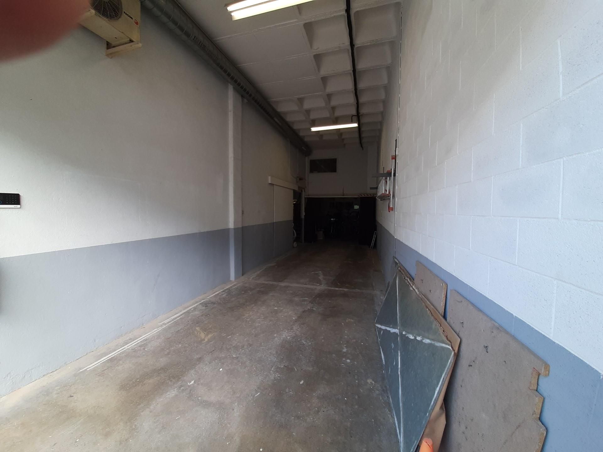 Garage for sale in Manresa