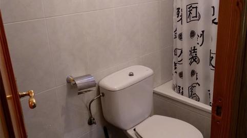 Foto 2 de Casa adosada en venta en Avenida Palencia, 3, Dueñas, Palencia