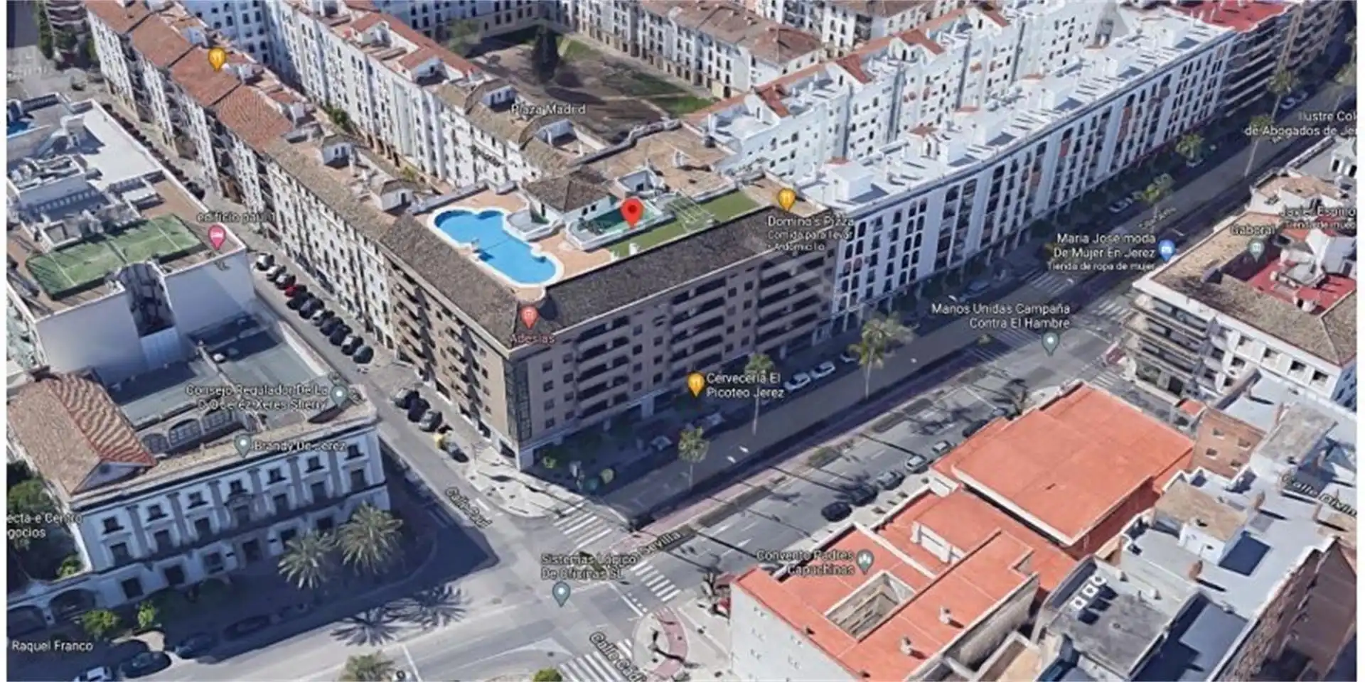 Garatge en venda a Calle Sevilla, Divina Pastora - La Yeguada Vista exterior de Garatge en venda en Jerez de la Frontera