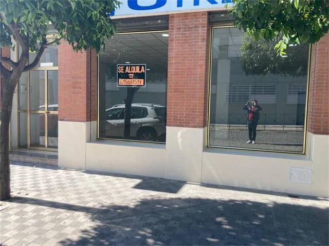 Local comercial en Alquiler en Avenida María Auxiliadora en Salesianos