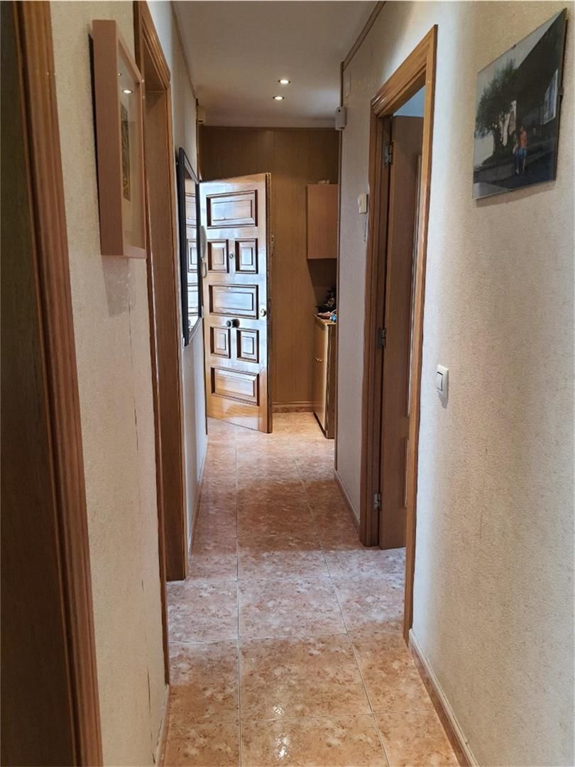Flat for sale in  Lleida Capital  with Air Conditioner, Heating and Balcony