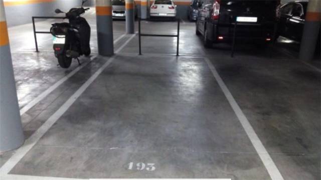 Garaje en Venta en Calle Peñaranda de Bracamonte, 40 en Ensanche de Vallecas - La Gavia