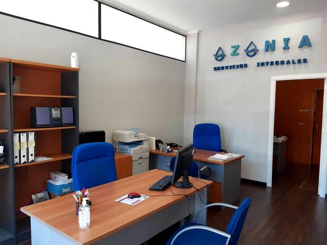 Local comercial en Alquiler en Calle Bolonia, 6 en Centro