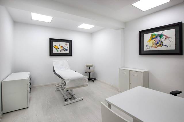 Oficina en Alquiler en Calle de Sangüesa, 17 en 2º Ensanche