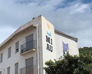 Vista exterior de Pis en venda en Fanzara amb Aire condicionat i Balcó