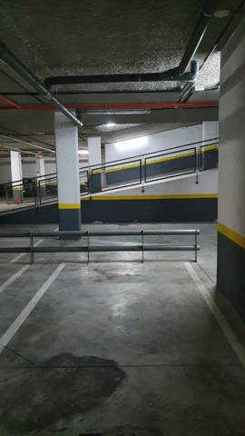 Garaje en Alquiler en Calle Beatriz Galindo en Dehesa Vieja - Puente Cultural