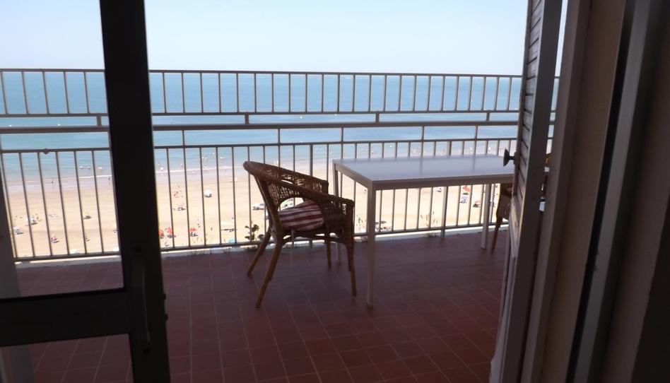 Foto 1 de Piso de alquiler en Paseo Costa de la Luz, Playa de la Regla, Cádiz